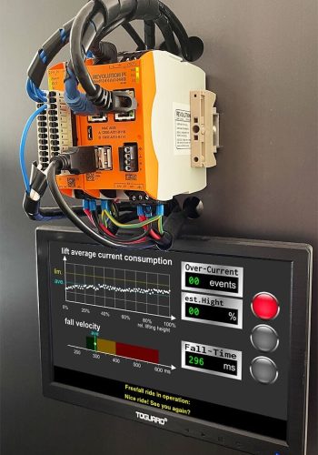 Exhibit pictures and videos old office of Arne